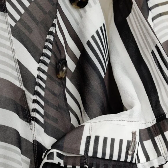 Jacket - Picture 8 of 11